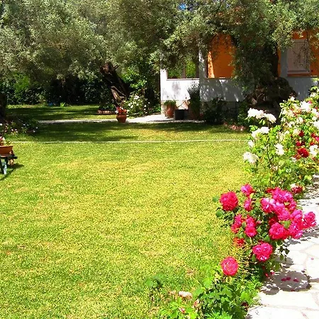 בית נופש Hector Lefkáda