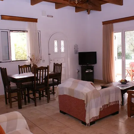 Holiday home Hector Lefkada City