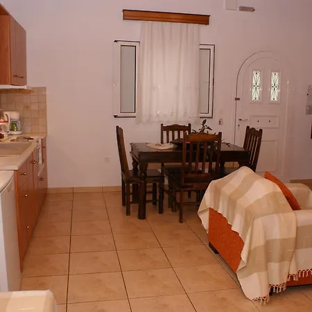 Semesterbostad Hector *